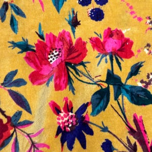 Luxus Baumwollsamt Vogel Druck By Yards Senf Gelb Samt Stoff Für Polster Tasche Lampenschirm Vorhang Quilting Und Wohnkultur.