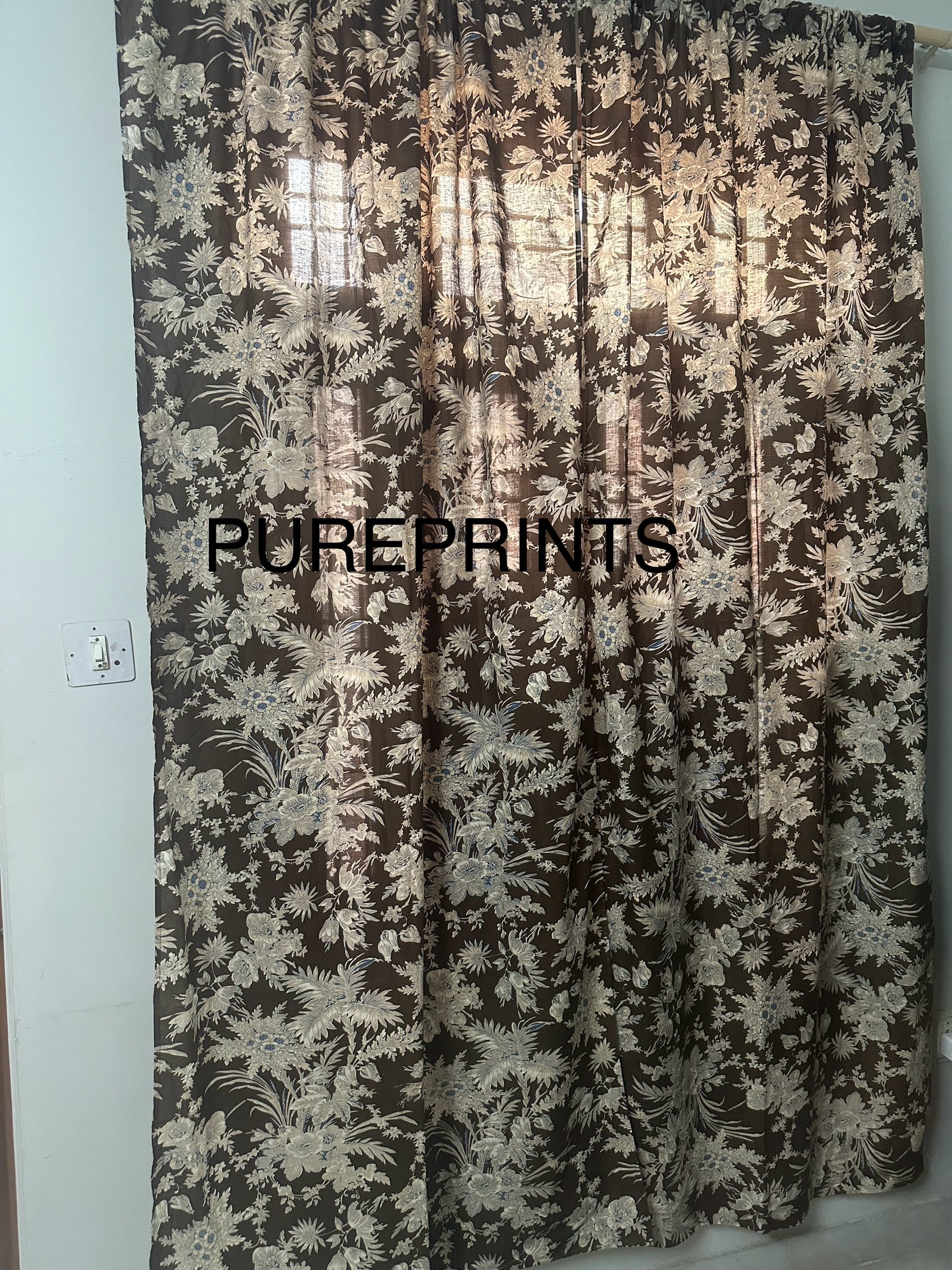 ヴィンテージスタイルの花柄シルエットカーテン：セミシアーコットン