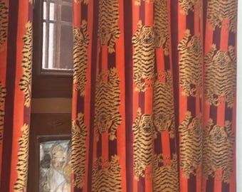 Cortinas de terciopelo con estampado de tigre: rayas naranjas y burdeos, estilo bohemio - Tamaño personalizado