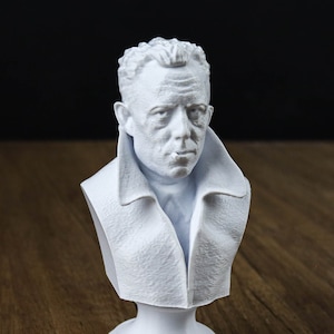 Busto de Albert Camus, escultura del filósofo francés