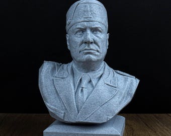 Busto di Benito Mussolini, Statua del Duce, Ex Primo Ministro d'Italia