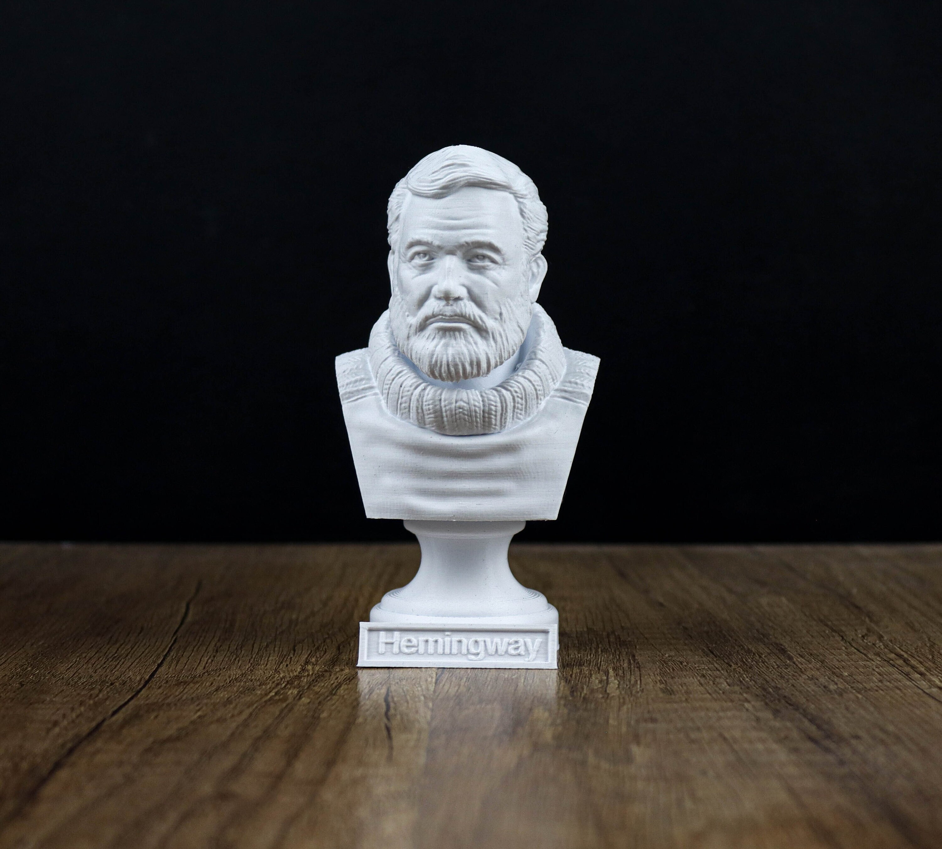 Ernest Hemingway Bust American Author Statue Sculpture - Etsy