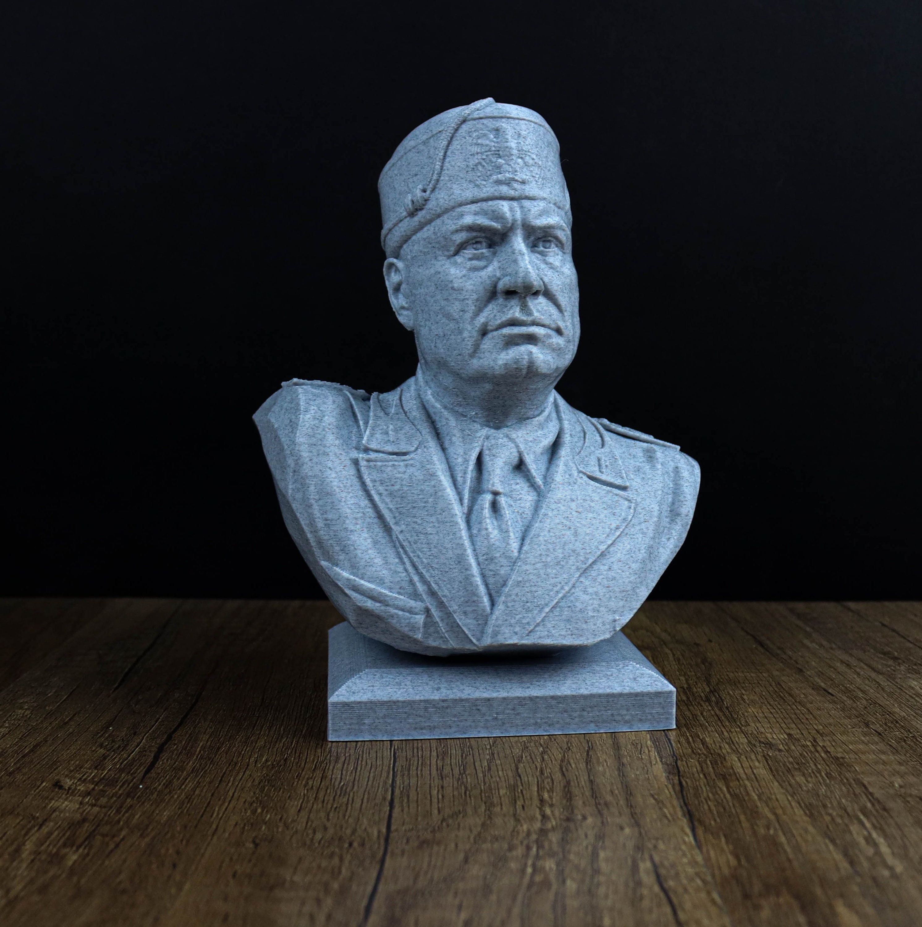 Benito Mussolini Bust, Il Duce Statue, Former Prime Minister of Italy 