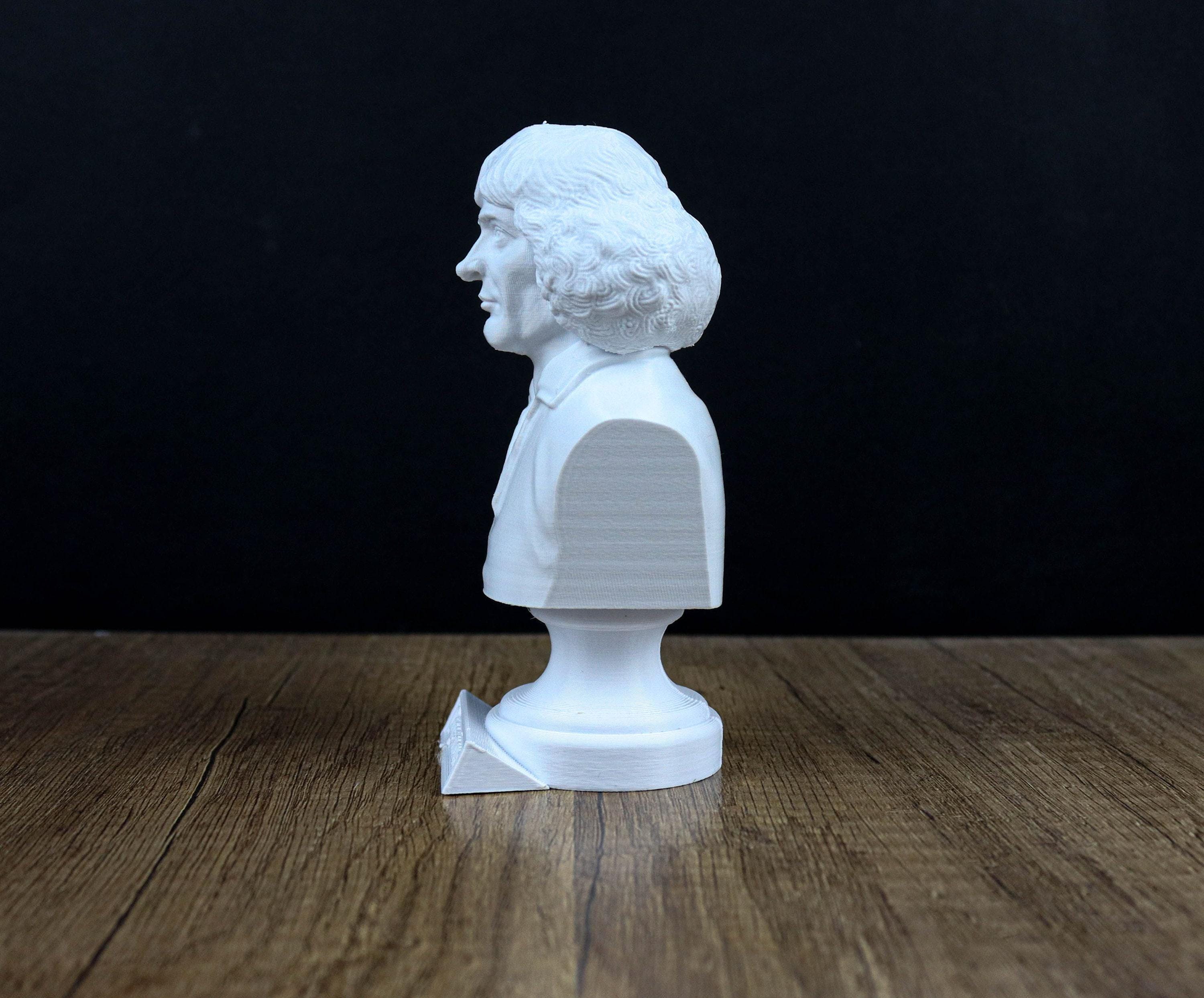 Polymath Statues Nicolaus Copernicus Bust, Renaissance Polymath Statue, Sculpture ...