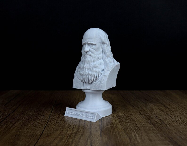 Polymath Statues Leonardo Da Vinci Bust, Italian Polymath of the High Renaissance Era ...