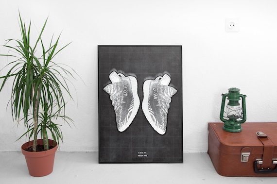 Adidas yeezy diseñador gráfico hotsell