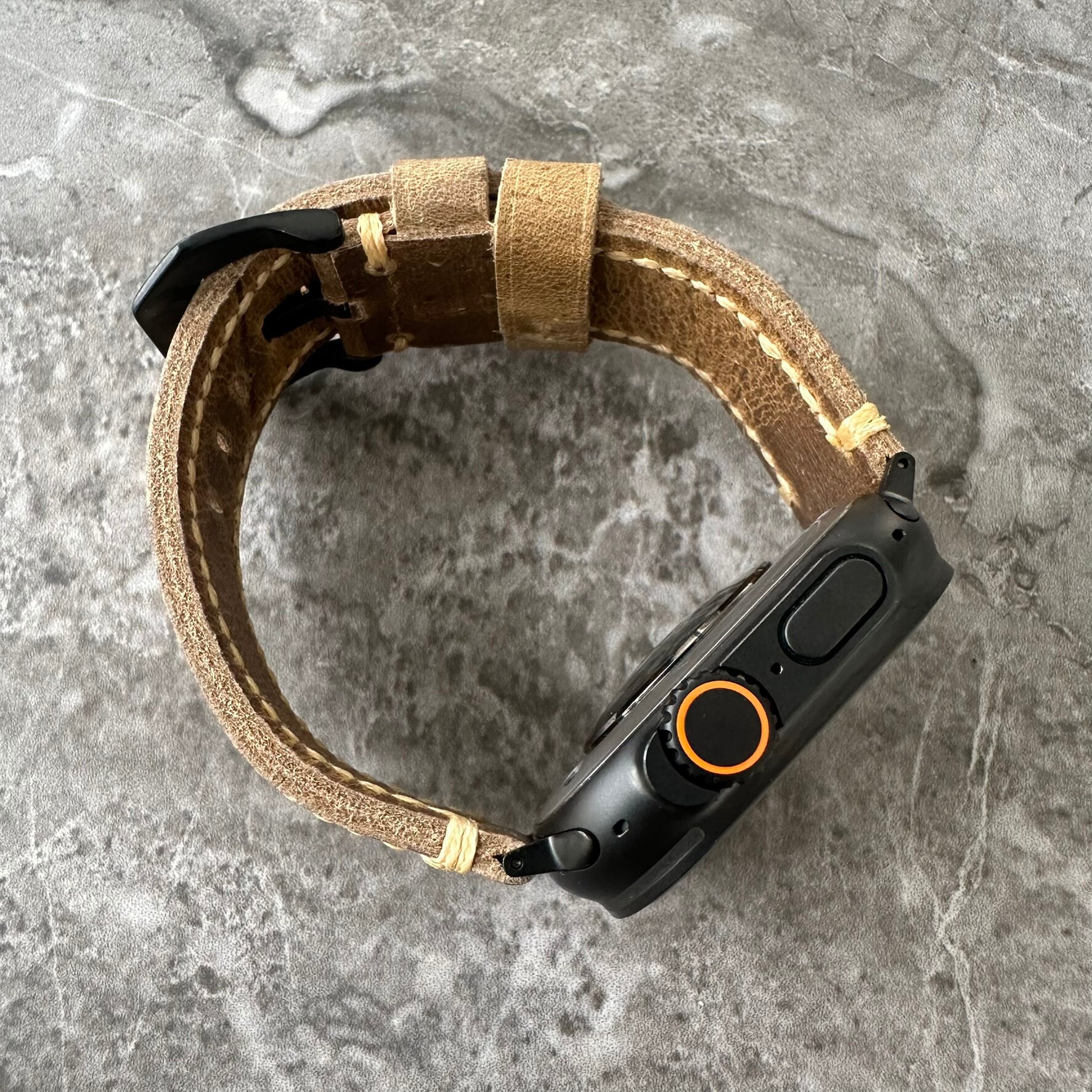 Rustic Apple Watch Engraved Rustic Leather Apple Watch Ultra Band - Cracked Brown 49mm - Etsy