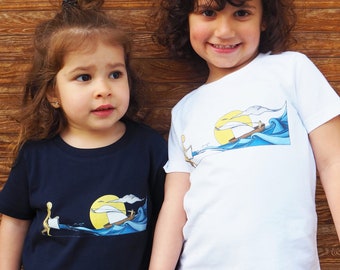 Diseño "Cubell" para niños. Camiseta de algodon organico impresa con tintas base al agua. Ilustración propia.