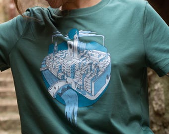 Diseño "GIRONA" camiseta estampada, con ilustración de artista, 100% algodón orgánico. T-shirt with artist design. Organic cotton