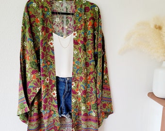 Cardigan vert court, cardigan blanc fleuri femme, cardigan en coton, cardigan boho violet, veste fleurie rose