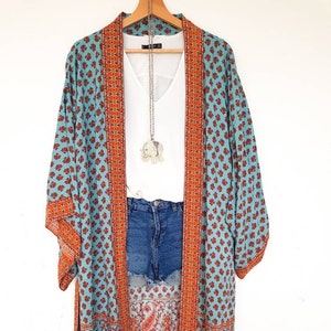 Kimono vintage de mujer, kimono abierto para mujer, cárdigan boho navideño, regalo para ella, cárdigan boho largo, kimono boho hippie imagen 4