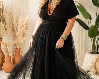 Skräddarsydd svart oändlighetsklänning, omlottklänning med tyllkjol, pastellfärgad långklänning, sommarbrudklänning, pastellblå klänning