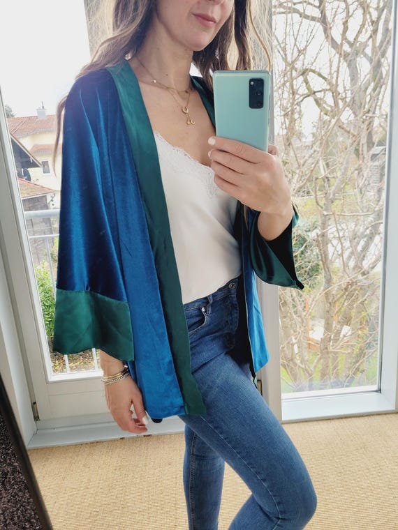 Plus size blue velvet blazer deals