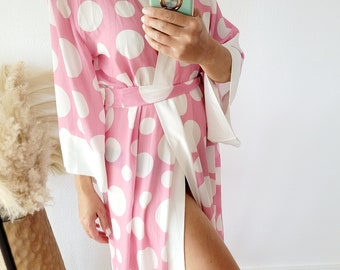 Damen  vintage kimono mit polkadots Muster, kimono robe Frauen, Boho kimono, Geschenk für sie, loungewear, Brautrobe
