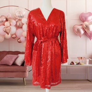 Customized bridal kimono/plus size white dressing gown/pink bachelorette party kimono/sequin bridesmaid kimono/red sequin bride robe
