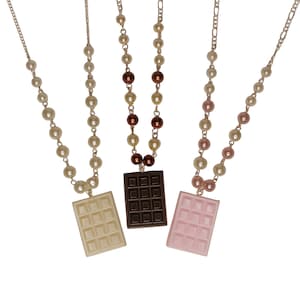 Adorable pink white or brown milk chocolate pearl necklace. Perfect for chocolate lovers , Lolita wears and kawaii people