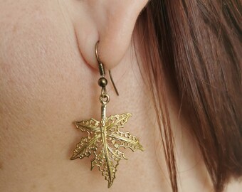 Brass earrings. Maple leaves. Brass, handmade jewelry. Dangle and drop earrings. Gift for girl, woman. Bohemia
