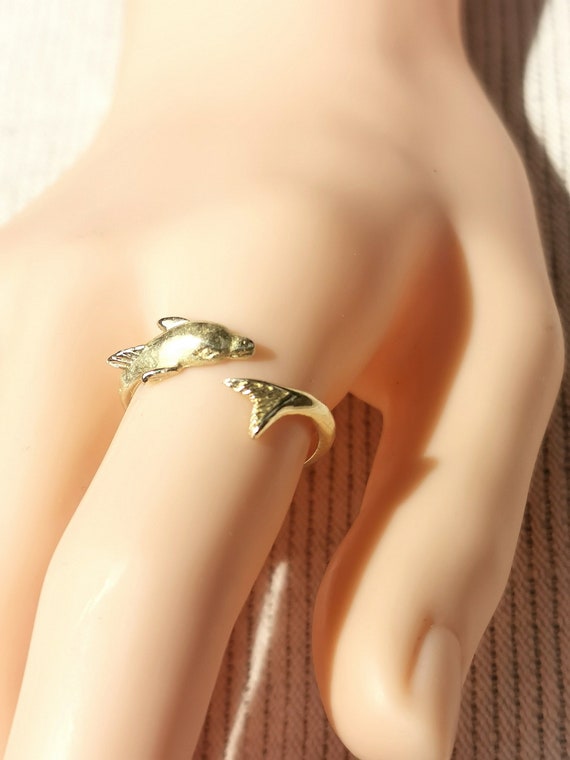 Ring dolphin. Animal handmade rings. Brass copper jewelry. Adjustable ring. Unisex ring gift for woman man. Boho and hippy style