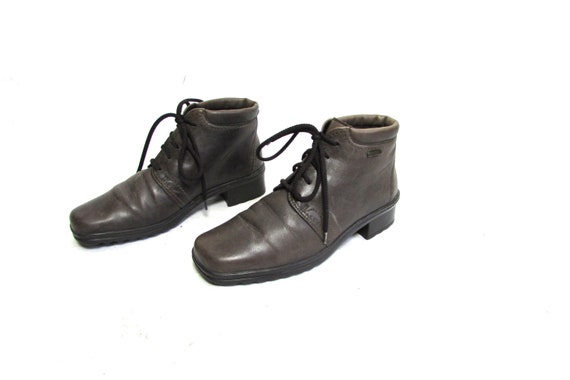 gabor lace up ankle boots
