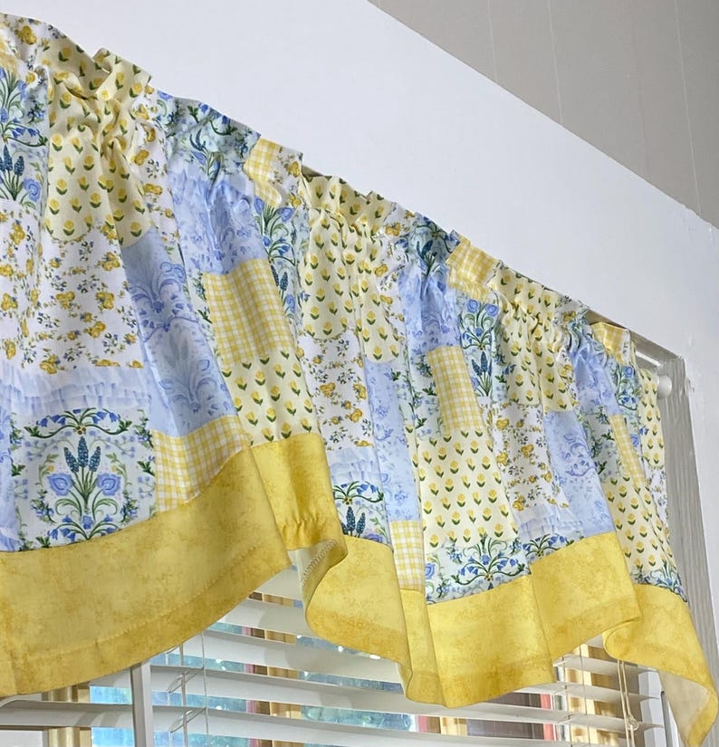 Patchwork Kitchen Window Valance or Cafe Curtains : Size and Color ...