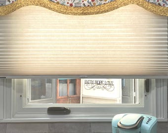 Honey Bee Kitchen Window Valance: 12”Lx42”W