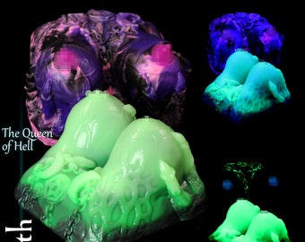 Fantasy sex toys : Lilith- The Queen of Hell - Universal Masturbator - Realistic Boobs