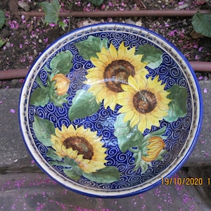 Toskanische Keramikschale, handgefertigt, handbemalt mit Zitronen, Sonnenblumen und Fleur-de-lis-Motiven