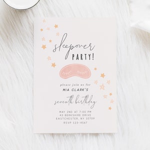 Modèle modifiable d&#39;invitation de fête d&#39;anniversaire pour soirée pyjama | soirée pyjama, soirée pyjama, soirée entre filles, soirée cinéma, soirée pyjama, soirée spa entre filles