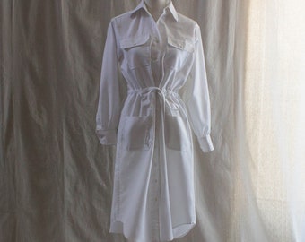 Vintage 1970s White Textured Shirtdress