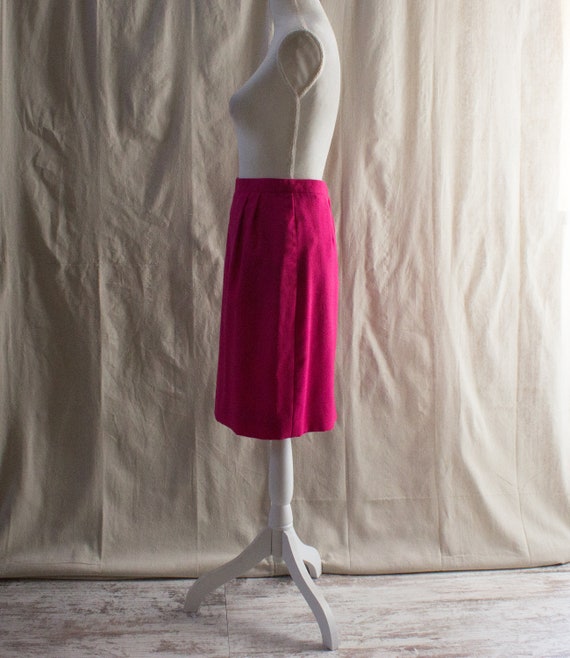 Vintage 1980s Fuchsia Pink Textured Pencil Skirt - image 2