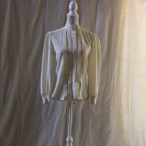 Vintage 1980s Cream Pleated Front Long Sleeve Blouse