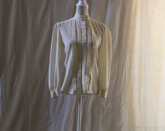 Vintage 1980s Cream Pleated Front Long Sleeve Blouse
