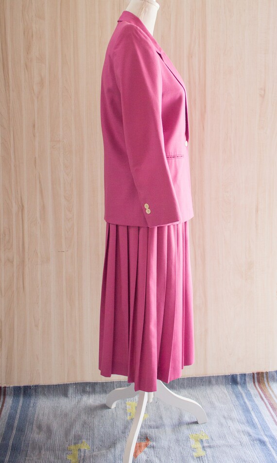 Vintage 1970s Pink Skirt Suit - image 4