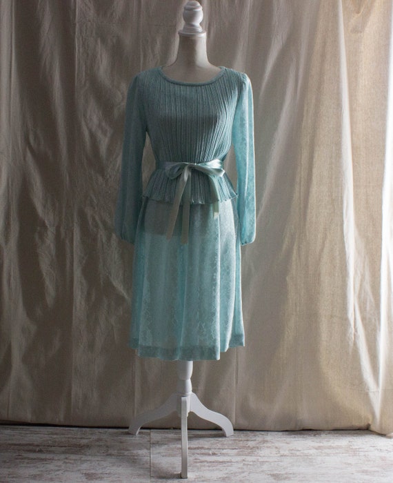 Vintage 1980s Mint Green Lace Peplum Midi Dress