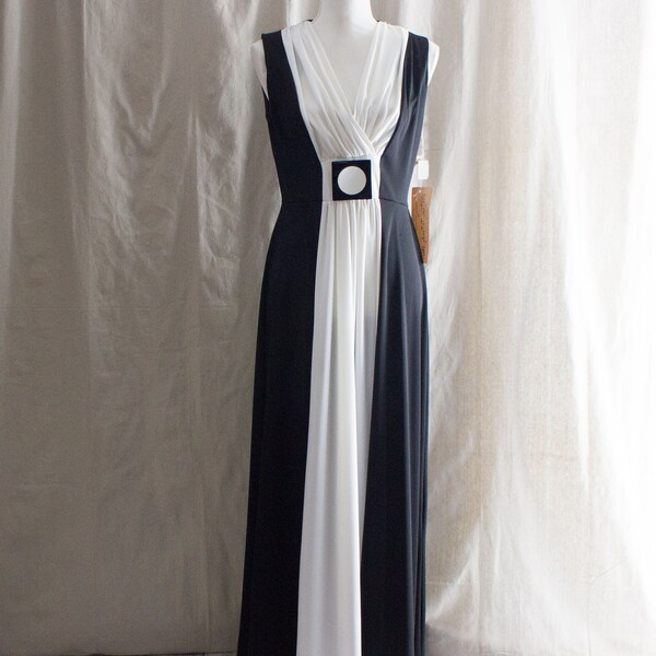 Vintage 1960s Black and white Maxi Dress