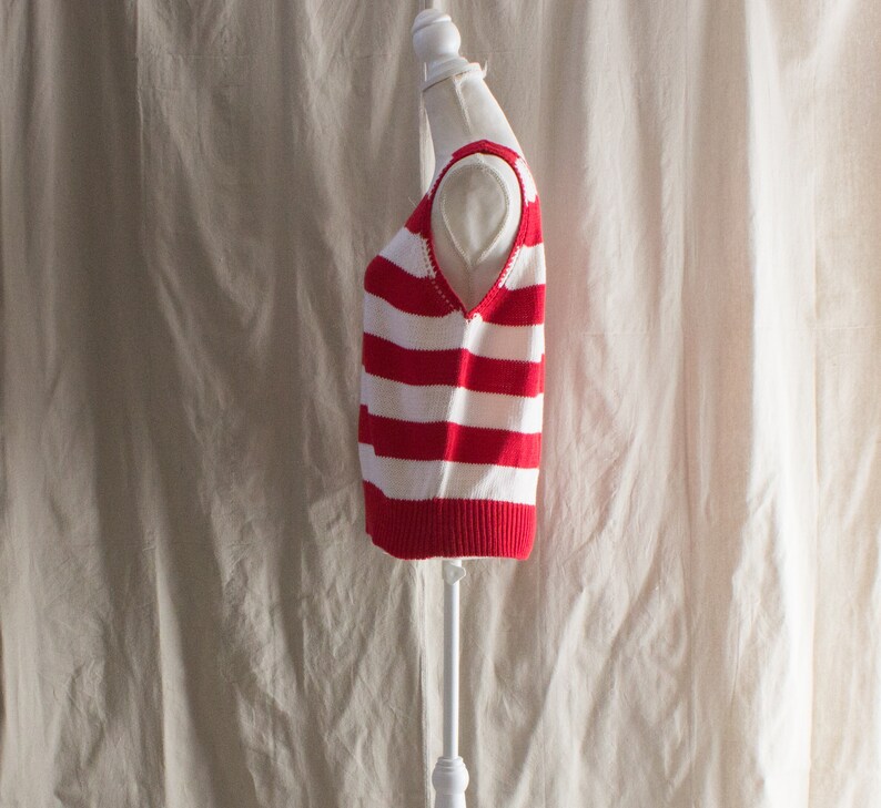 Vintage 1980s Red Striped Sleeveless Sweater image 2