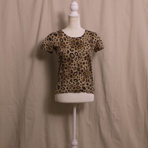 Vintage Y2K Short Sleeve Animal Print Sweater