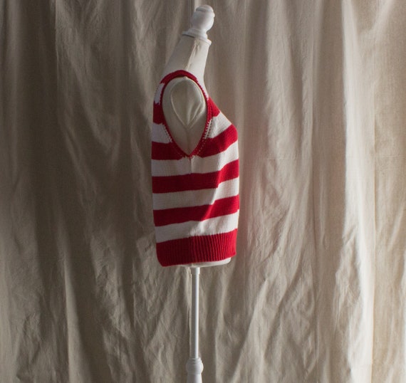 Vintage 1980s Red Striped Sleeveless Sweater - image 4