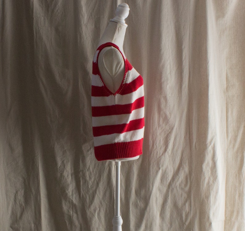 Vintage 1980s Red Striped Sleeveless Sweater image 4