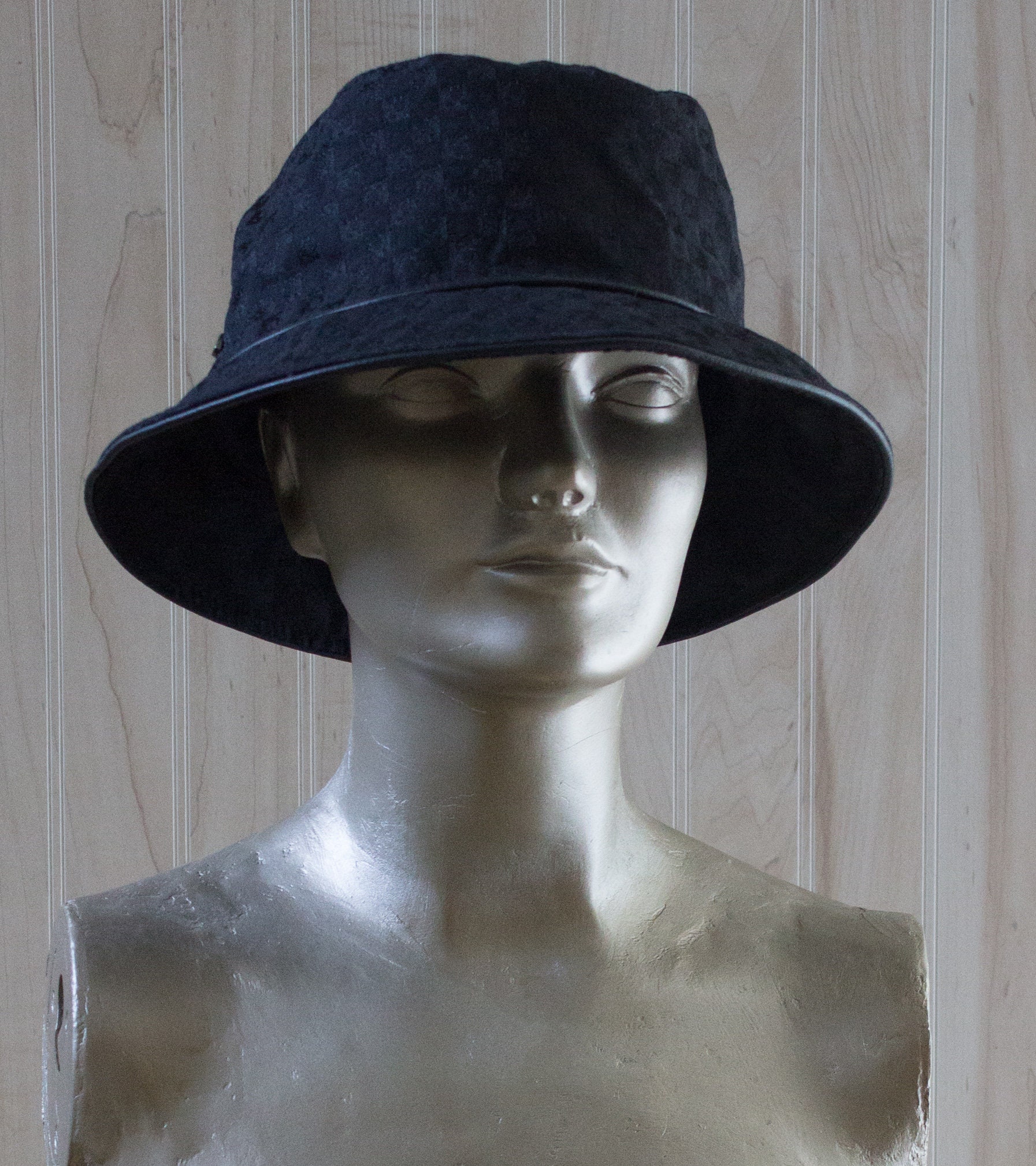 Vintage Liz Claiborne Black Bucket Hat 
