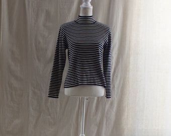 Vintage Y2K Navy Blue and White Striped Ribbed Mock Neck Long Sleeve Shirt