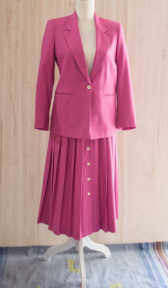 Vintage 1970s Pink Skirt Suit - image 1