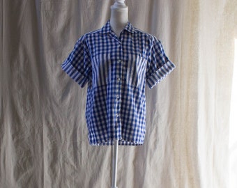 Vintage 1990s Blue and White Gingham Short Sleeve Shirt