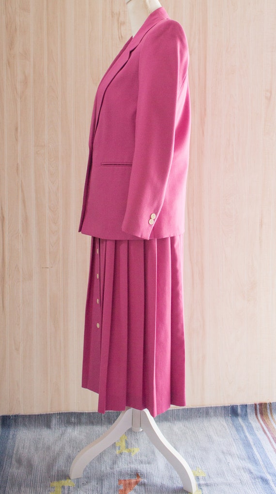 Vintage 1970s Pink Skirt Suit - image 2
