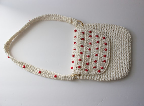 Vintage White Straw Crocheted Purse with Red Beads - image 2