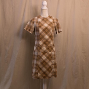 Vintage 1960s Tan and Cream Plaid Short Sleeve Mini Dress