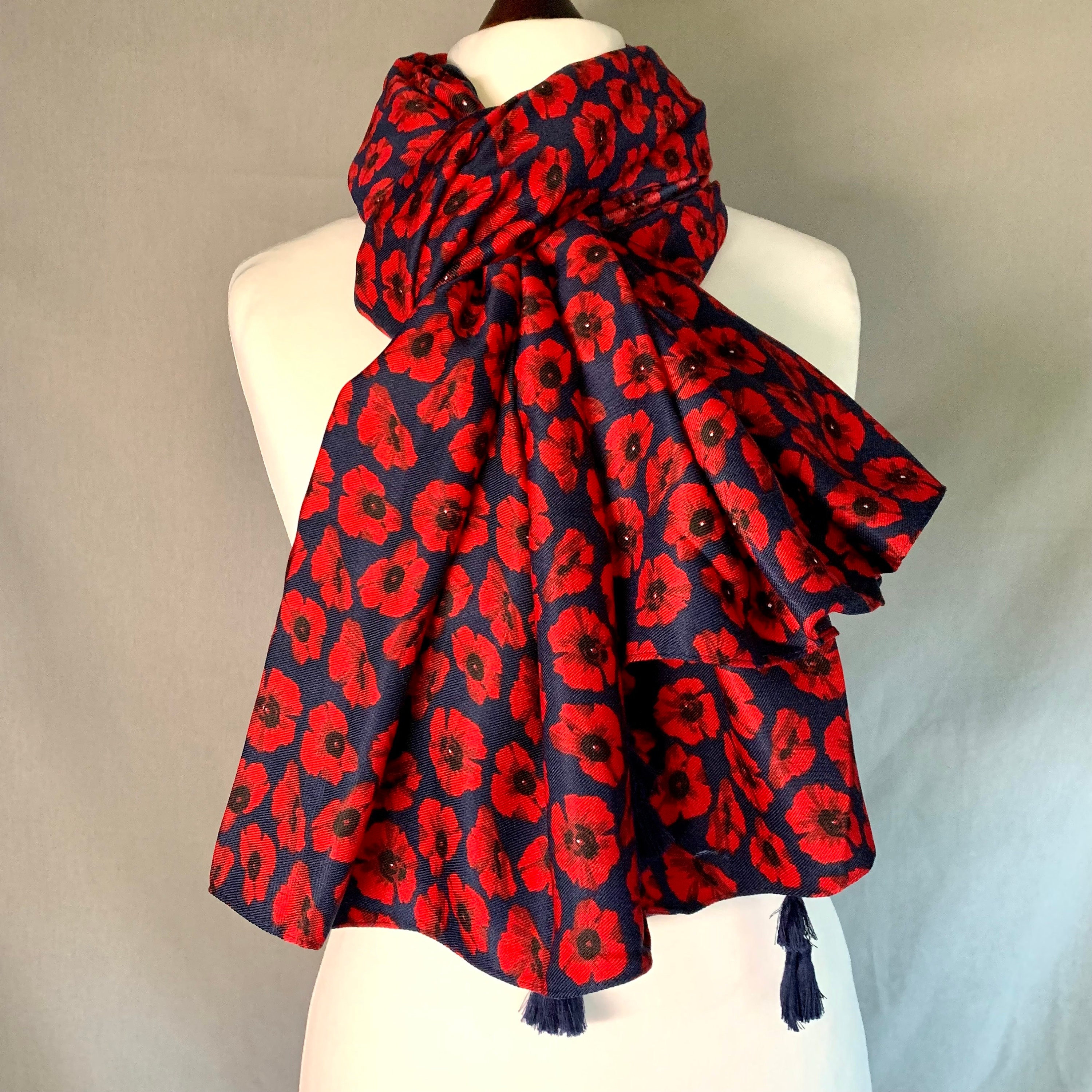 Écharpe Imprimée Coquelicot Rouge GlamLondon - Foulard Fleurs Tendance Doux Et Léger Pour Femmes