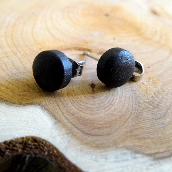 HANDMADE WOOD STUDS Earrings Black // Organic Small Wooden Earring Men Women // Flat Round Circle Stud Simple Eco Vegan Stud // Gift Bag