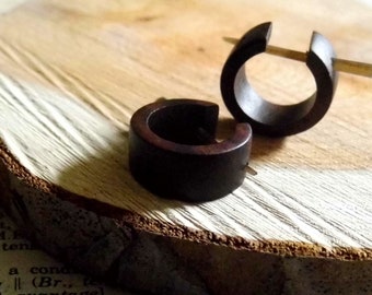 Handmade WOOD HOOPS HUGGIE Earrings Organic Sleeper Small Dark Brown Wooden Unisex Men Women Huggies Earring Hoop / Eco Sustainable / Brown
