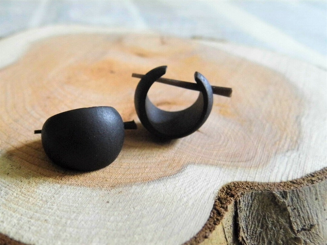 Mens black sleeper earrings clearance